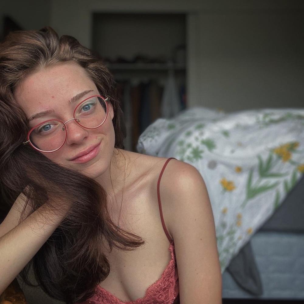 Meet your Posher, Allegra